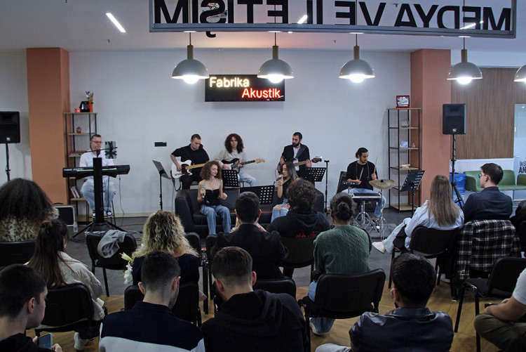 Tasarım Fabrikası’nda “Sertab Erener Tribute” Konseri 