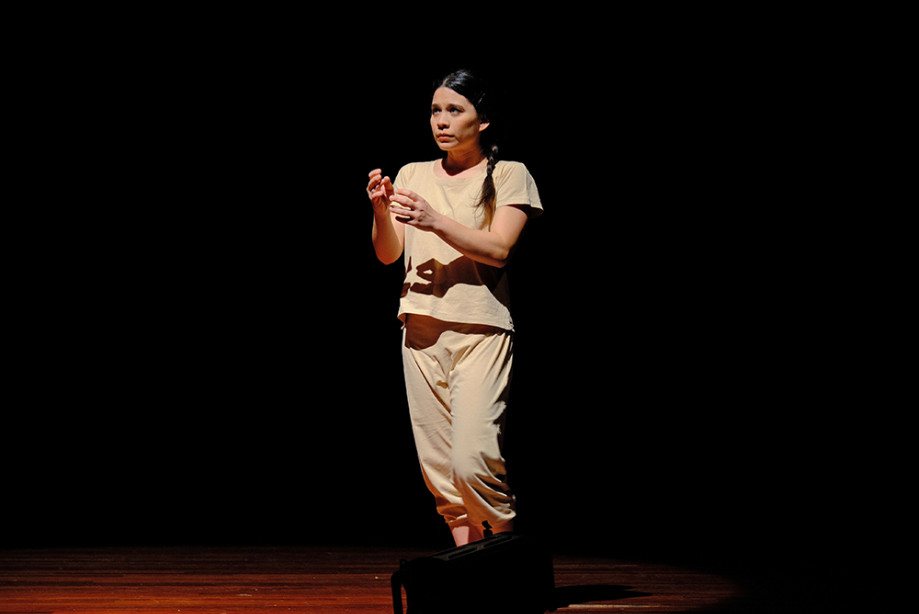 “GONG” Teatral Dans Performansı
